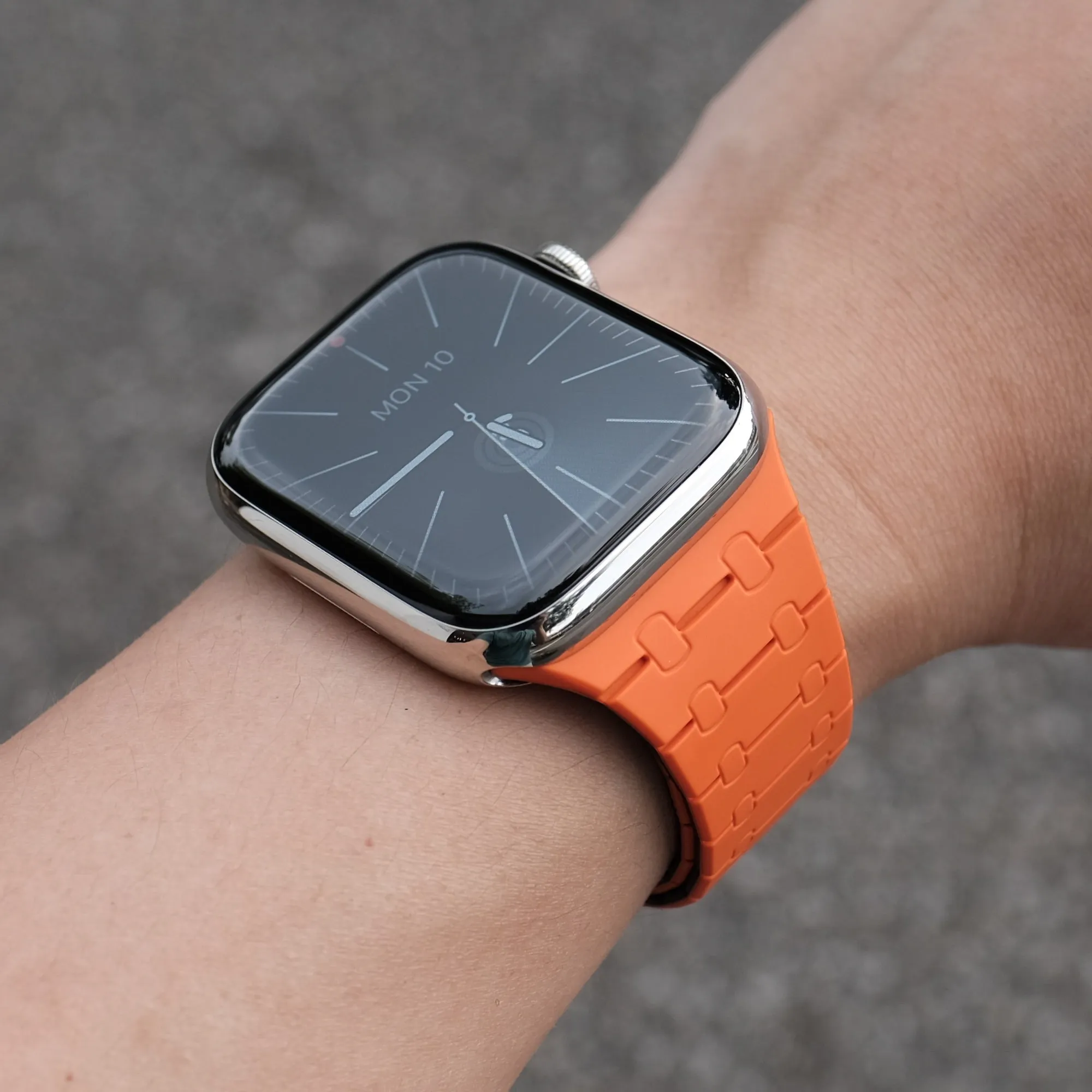 MagnaLoop Apple Watch Band