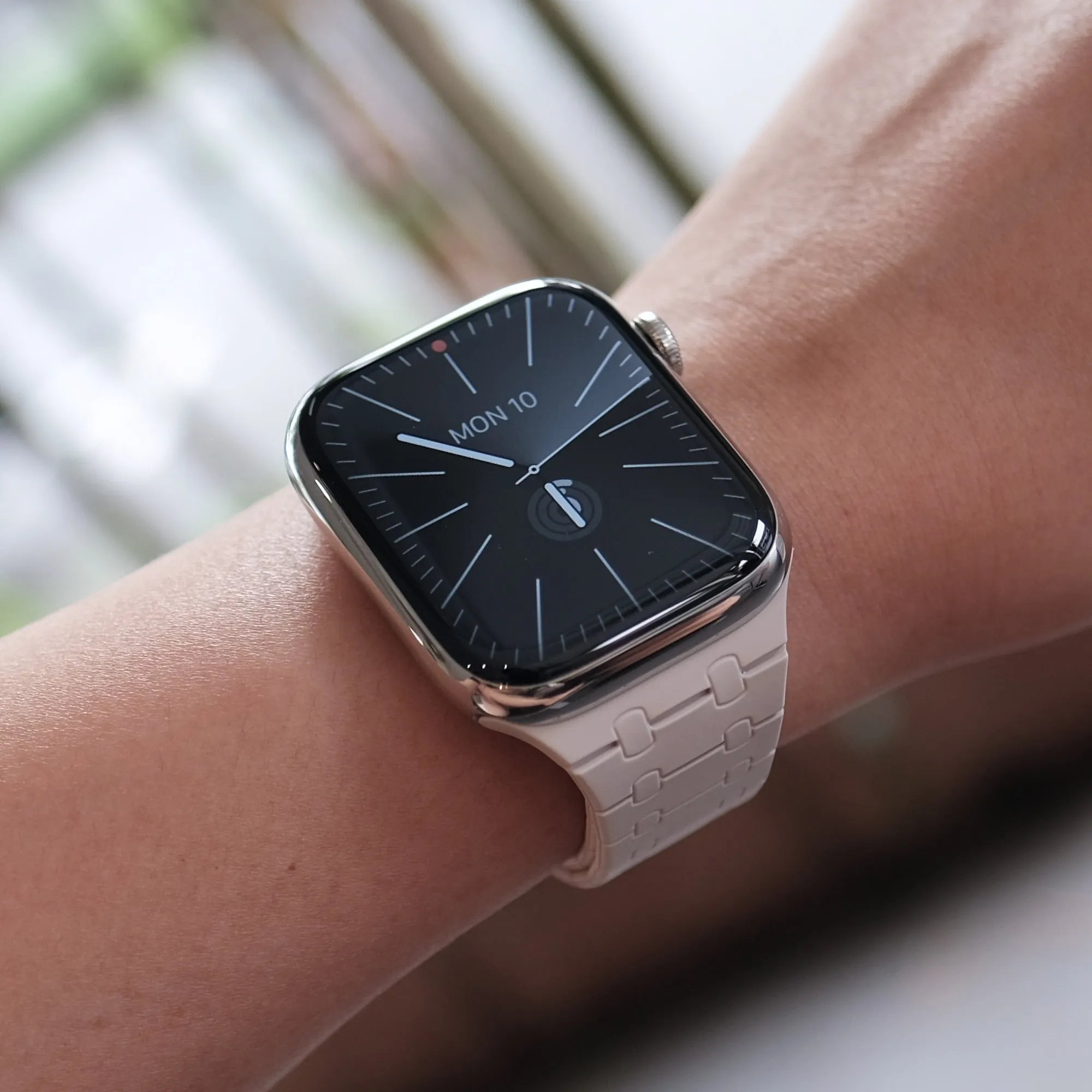 MagnaLoop Apple Watch Band